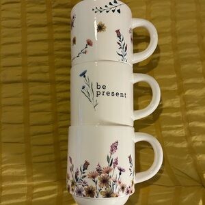 BRAND NEW WITHOUT TAGS Mug Trio